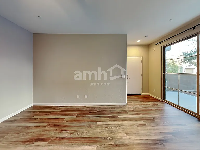 20715 W Stone Hill Rd — Photo 7