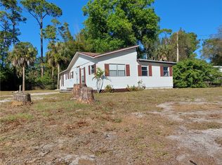 7580 McDaniel Dr, North Fort Myers, FL 33917