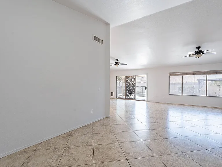 5463 W Geronimo St — Photo 11