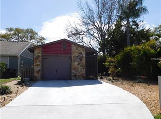 150 Devon Ct, Dunedin, FL 34698