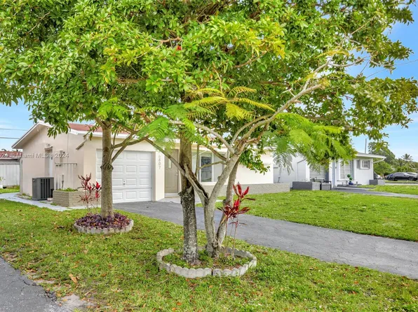 6807 NW 29th St, Sunrise, FL 33313