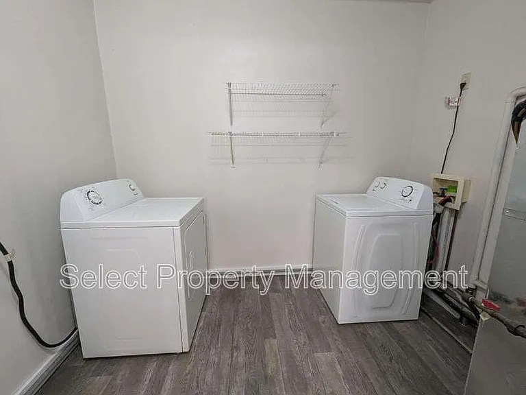 1914 Kentucky Ave #201 — Photo 10