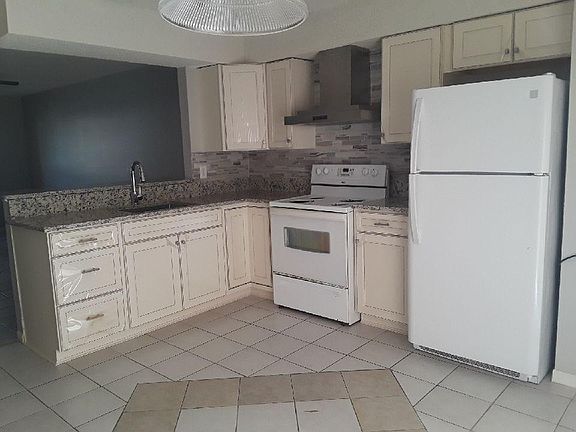2nd image of 732 Zella Ln #1