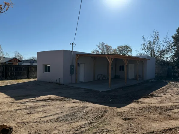 300 Smith Ave SE, Albuquerque, NM 87102