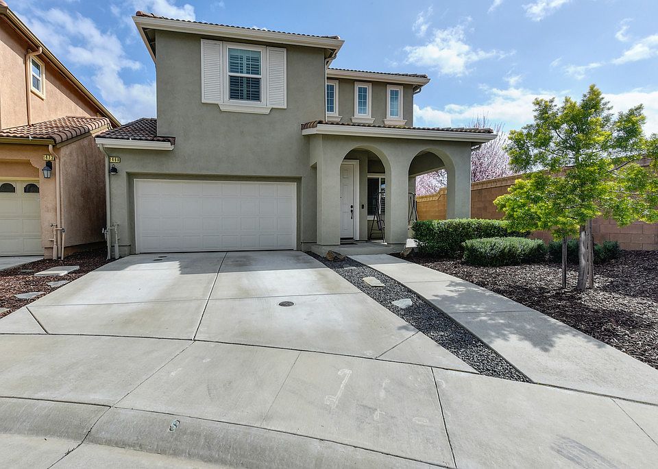 1st image of 1468 Leonard Ct