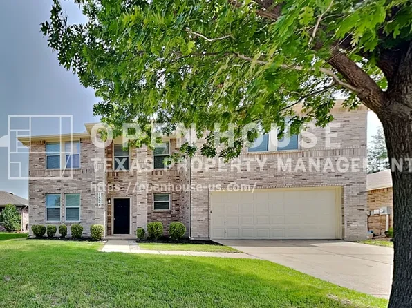 1324 Cherokee Rose Ln, Burleson, TX 76028