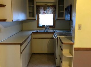 8 Hill St #1A, Somerville, MA 02144