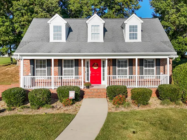 1452 Windfield Dr, Morristown, TN 37813
