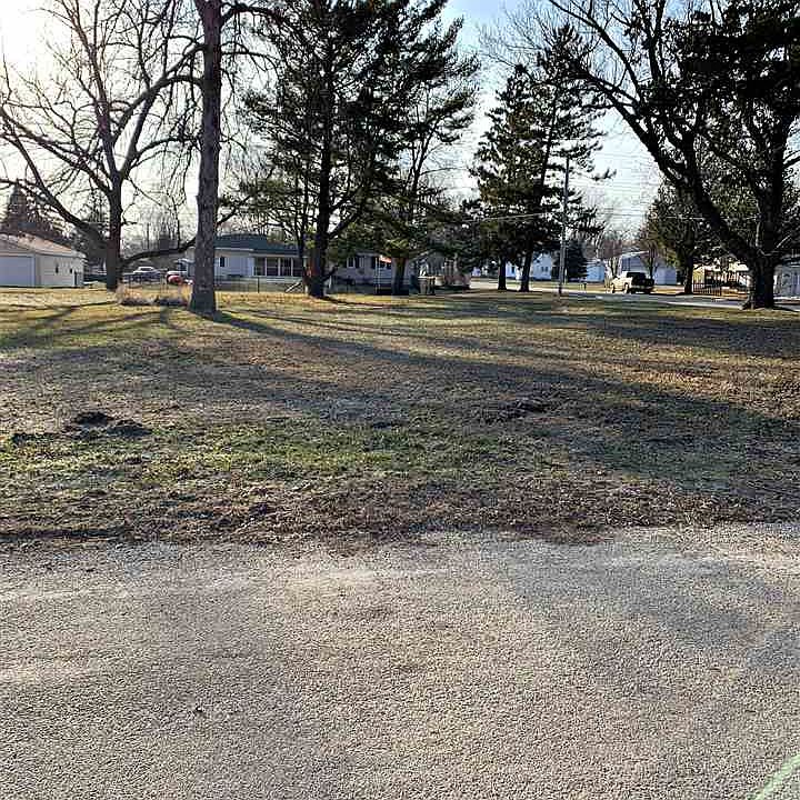 1st image of 420 5th Ave NE