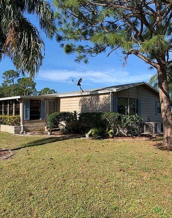 1st image of 19426 Charleston Cir