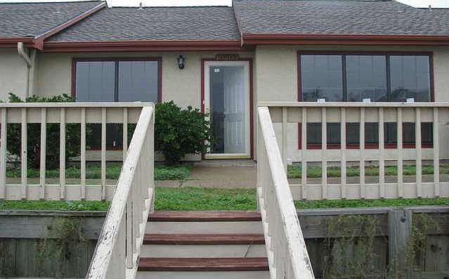 1st image of 10203 Schaper Dr