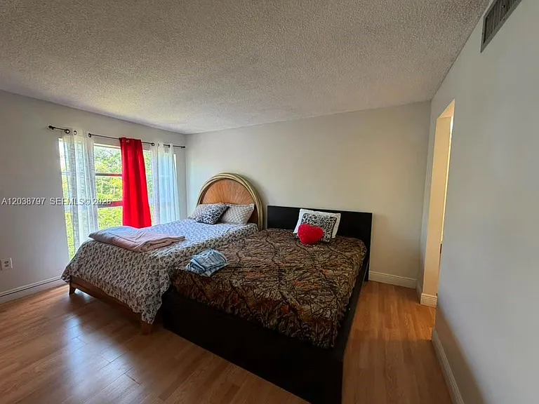 8775 Park Blvd #318 — Photo 26