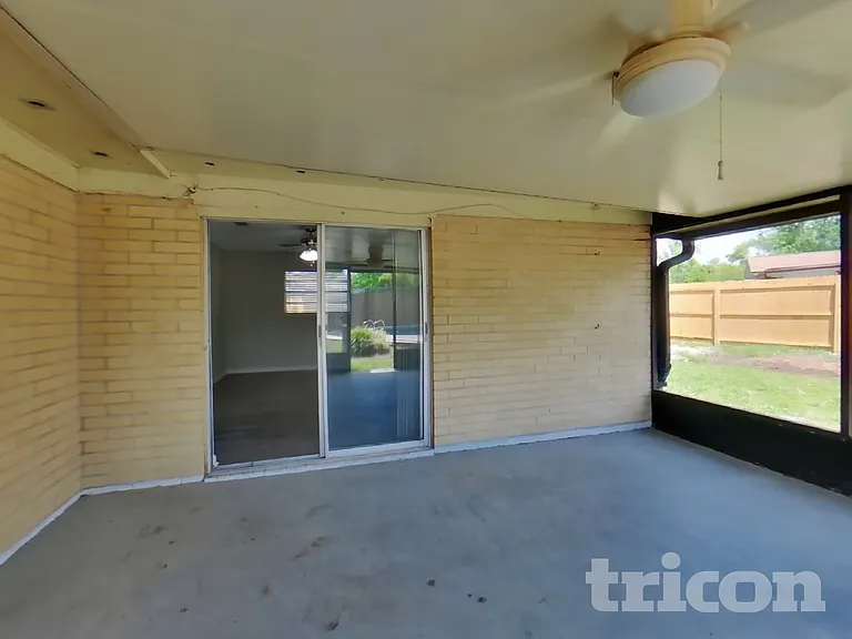 671 Custer Cir — Photo 18