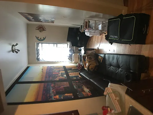 Rented by Roi Lidor, LREB | media 14