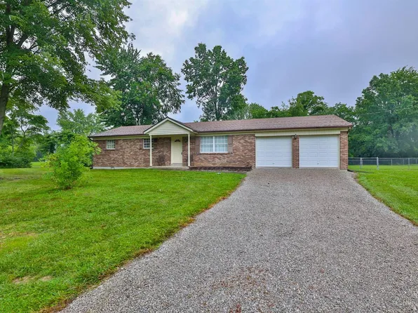 1024 Lorelei Dr, Fayetteville, OH 45118