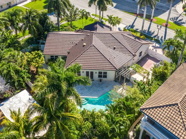 201 NE 4th St, Boca Raton, FL 33432