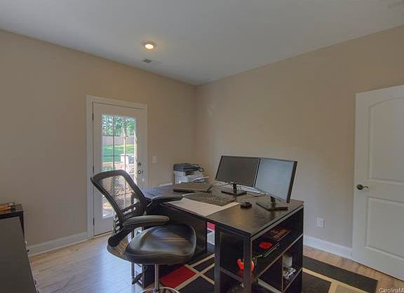 5th image of 10309 Daufuskie Dr #21