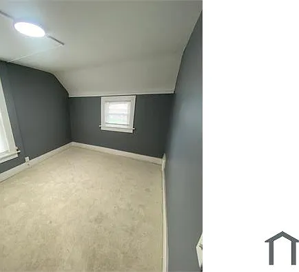 1716 W 7th St — Photo 1