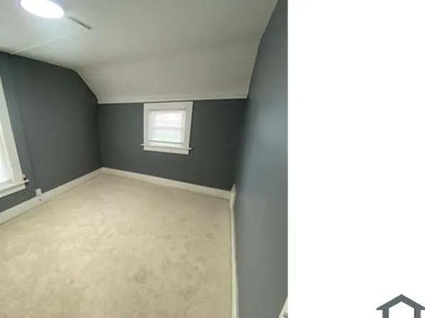 1716 W 7th St, Davenport, IA 52802