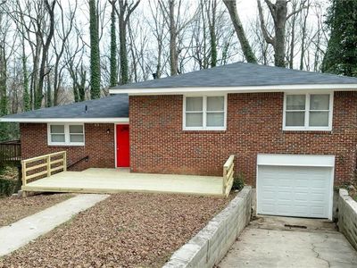 425 Larchmont Dr NW, Atlanta, GA, 30318