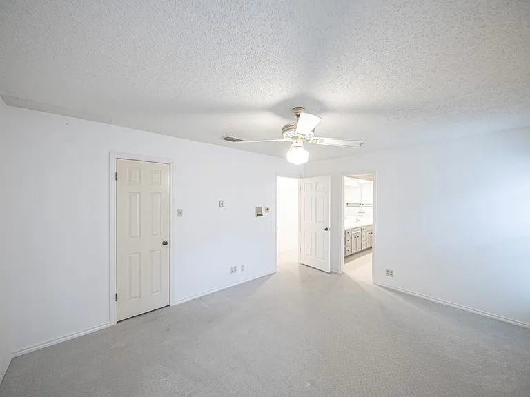 4007 Crestridge Dr — Photo 30