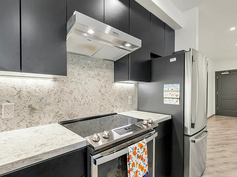 3535 Wawona St #311 — Photo 16