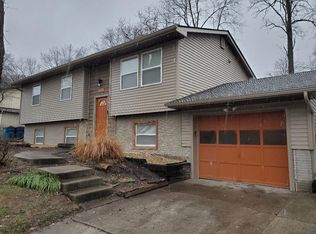 3616 Gilham Ave, Alton, IL 62002