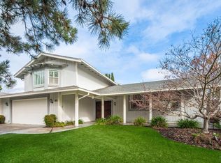 3930 Lantana Ln, Napa, CA