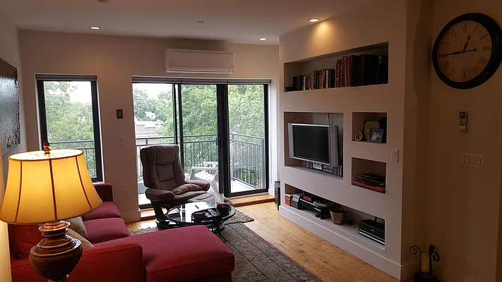 Rented by Town Residential | media 14