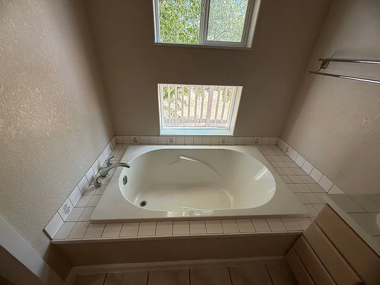 1839 Melanie Ct — Photo 12