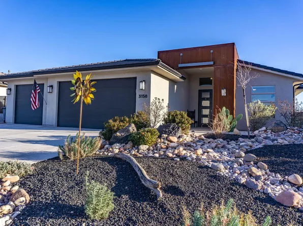 3158 E Fuchsia Dr, Saint George, UT 84790
