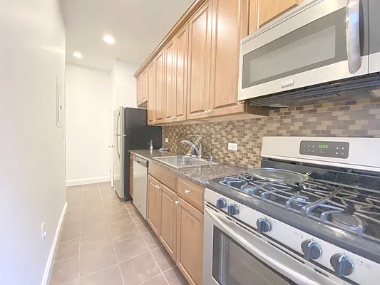 Rented by ZealEstate Group Inc | media 60