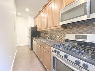 Rented by ZealEstate Group Inc