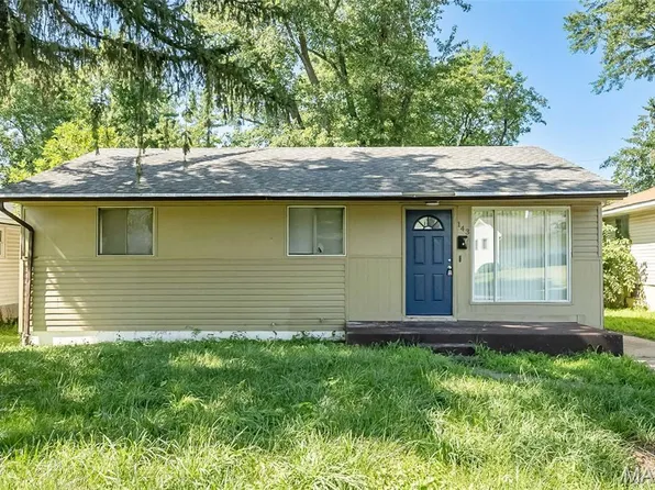 143 Roderick Dr, Saint Louis, MO 63137