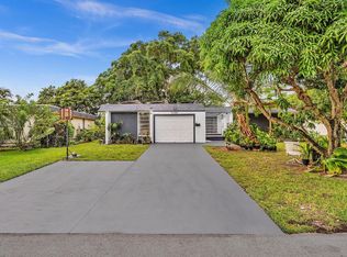 6409 NW 72nd Ave, Tamarac, FL 33321