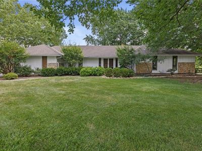 15005 S Rosehill Rd, Olathe, KS, 66062