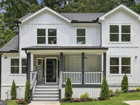 1755 Emerald Ave SW, Atlanta, GA 30310