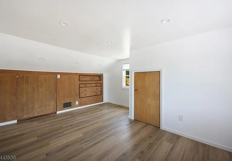 538 Dietz St — Photo 13