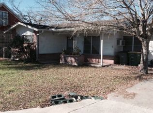 605 N Navarro St, Victoria, TX 77901