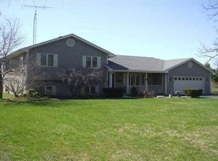 6077 Bailey Rd, Delavan, WI 53115