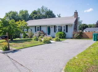 52 Carey Ct, Woonsocket, RI 02895