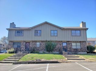 14032 Dunbar Ct, Grandview, MO 64030