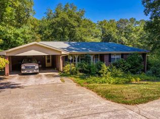 565 Hawkins Store Rd NE, Marietta, GA 30144