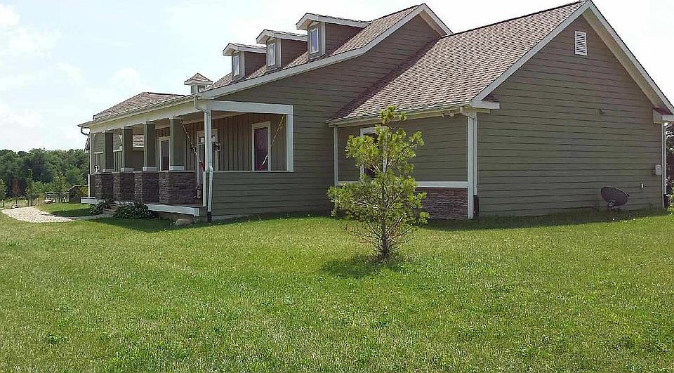 2nd image of 9354 Cincinnati Zanesville Rd SW