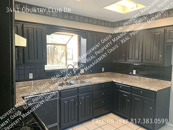 2nd image of 3441 Country Club Dr