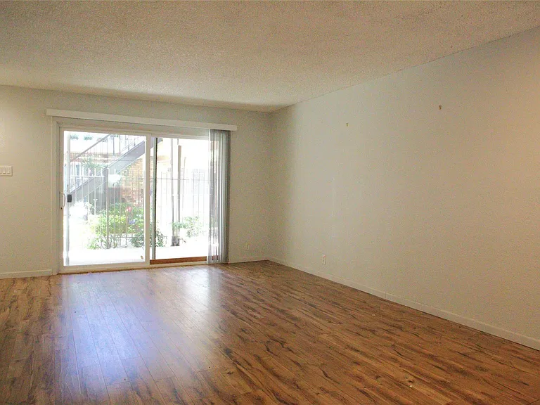 5323 Fleetwood Oaks Ave #156 — Photo 3