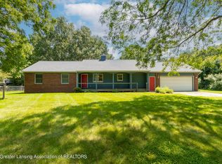 8756 Coleman Rd, Haslett, MI 48840