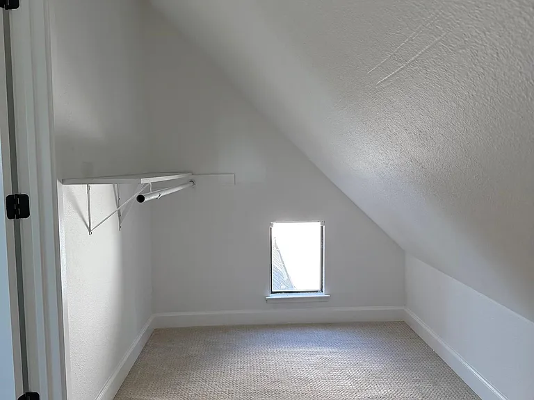 101 Portola Way #2 — Photo 11