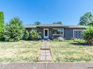 1565 W Oak St, Lebanon, OR 97355