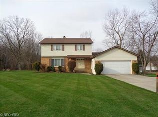 698 Miner Rd, Highland Heights, OH 44143